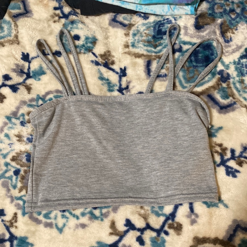 grey pretty little thing crop top